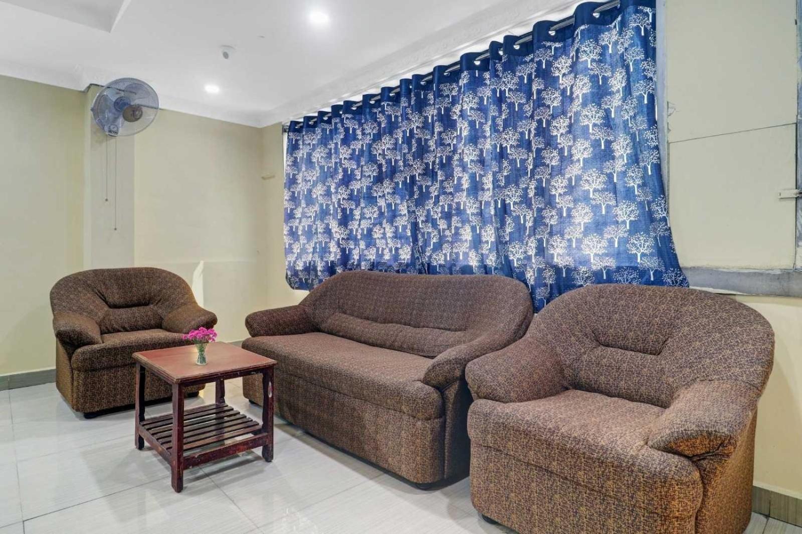 Hotel O Ankitha Residency Hyderabad Exterior foto